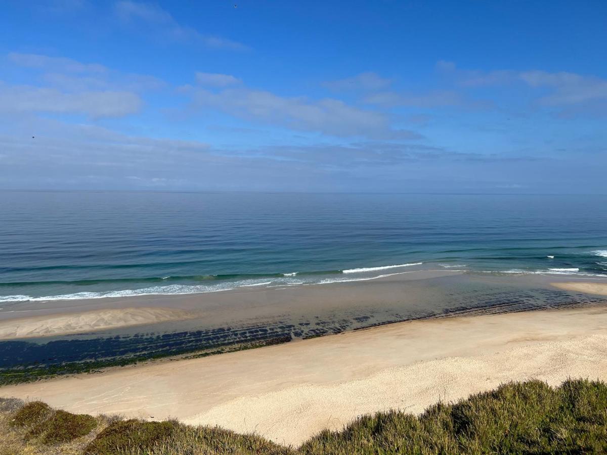Golden Rock Beach Apartment Pedra Do Ouro ภายนอก รูปภาพ