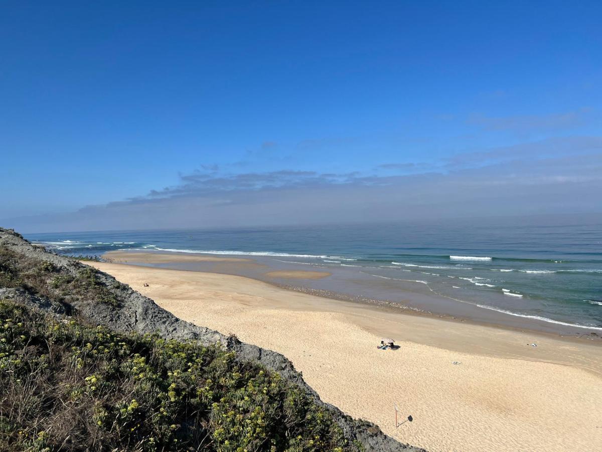 Golden Rock Beach Apartment Pedra Do Ouro ภายนอก รูปภาพ