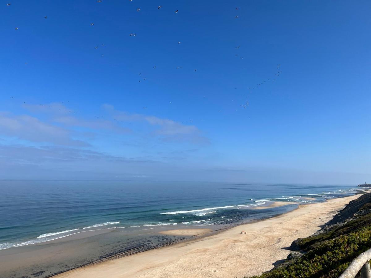 Golden Rock Beach Apartment Pedra Do Ouro ภายนอก รูปภาพ